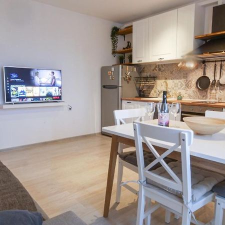 Varusha Apartment Veliko Tărnovo Exteriör bild