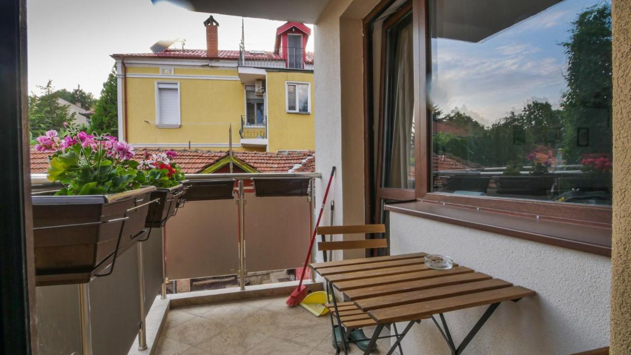 Varusha Apartment Veliko Tărnovo Exteriör bild
